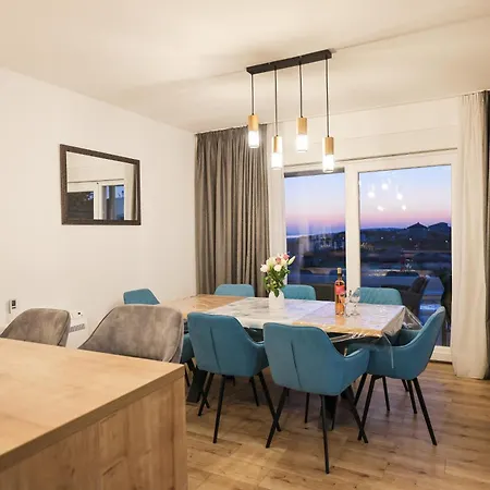 Villa Carmen-Heated Pool- Near Zadar Вилла Podvrsje
