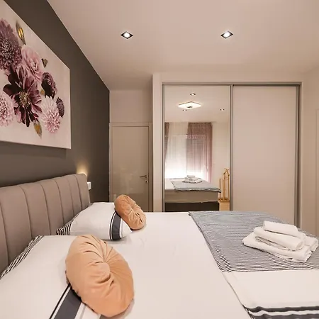 Вилла Villa Carmen-Heated Pool- Near Zadar
