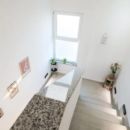 Вилла Villa Carmen-Heated Pool- Near Zadar Podvrsje